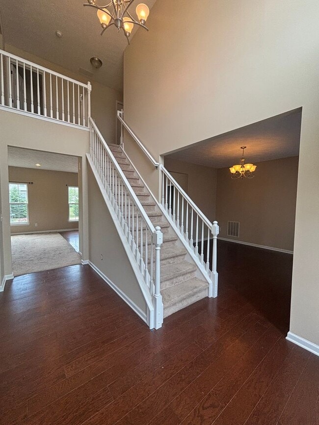 Building Photo - Spacious 4-Bedroom 2.5 Bath Gem in Avon, OH!