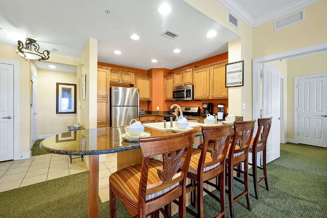 Building Photo - "Beautifully Furnished 3-Bedroom Condo in Desirable Heritage Crossing"