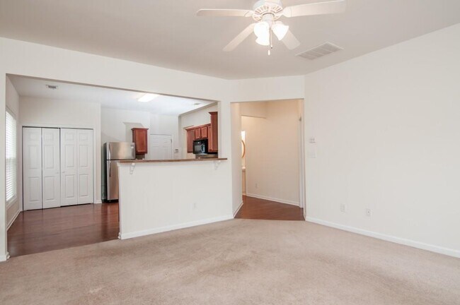 Building Photo - 267 Grenier Terrace NE