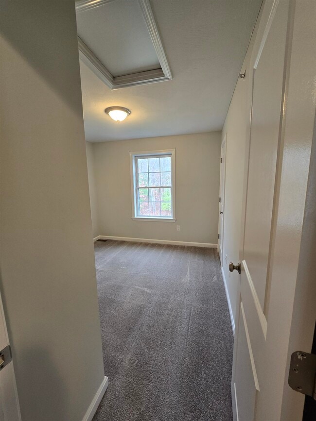 Building Photo - 1-3 Riesling Terrace