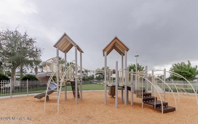 Building Photo - 111 Ash Breeze Cv