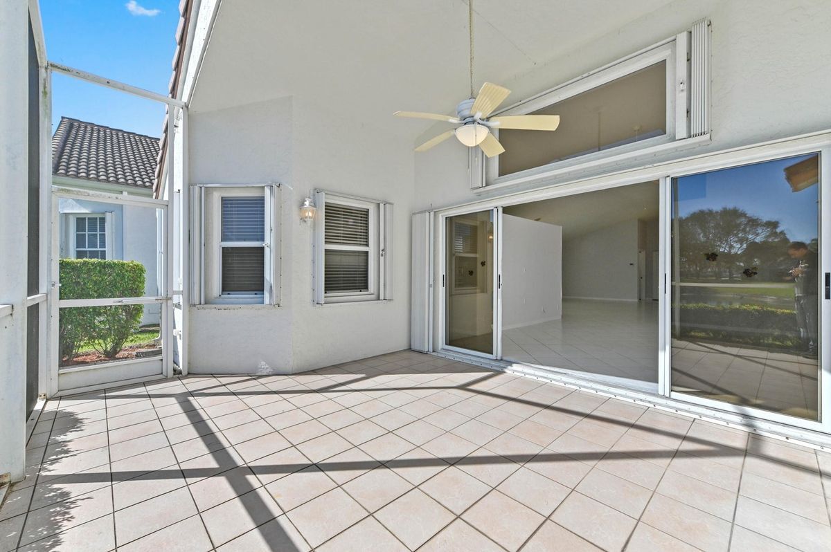 Building Photo - 14066 Glenlyon Ct
