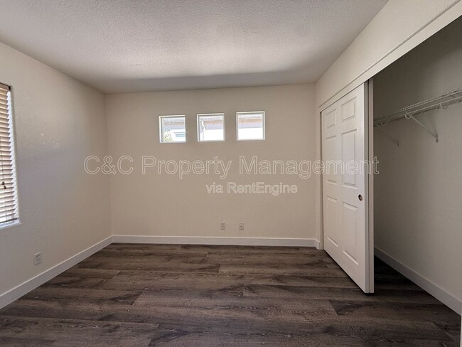 Building Photo - 97 la Jolla St