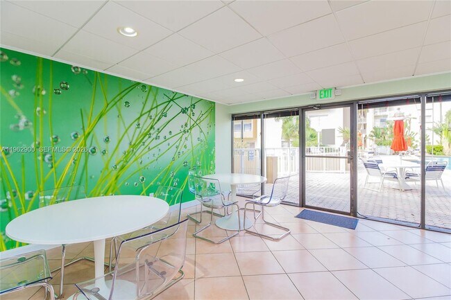 Building Photo - 7777 SW 86th St