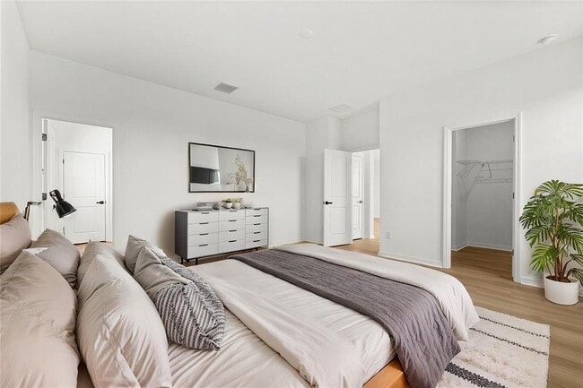 Building Photo - 29308 Kinsington Ct