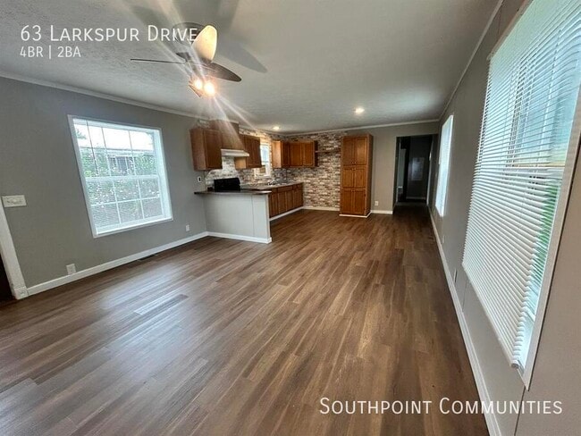Building Photo - 63 Larkspur Dr