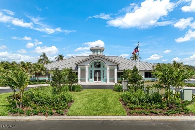 Building Photo - 16655 Lake Cir Dr