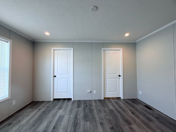 Building Photo - 52780 S Zacharias Ct