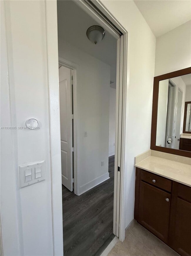 Building Photo - 3299 W 96 Pl