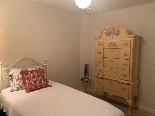 Building Photo - Beautiful, 1st Floor Unfurnished,  Bedroom Condo at Riverwoods in Murrells Inlet!