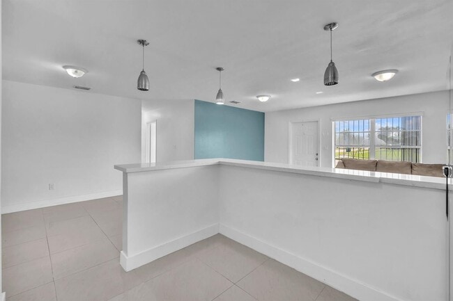 Building Photo - $3,300MONTHLY;17115 NW 12TH CT MIAMI, FL