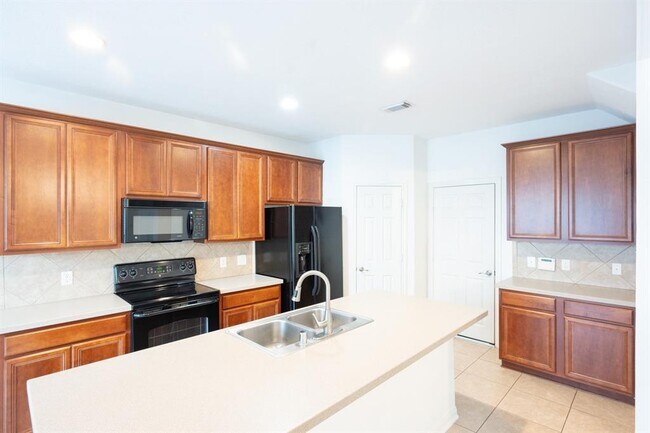 Building Photo - 23 S Burberry Park Cir