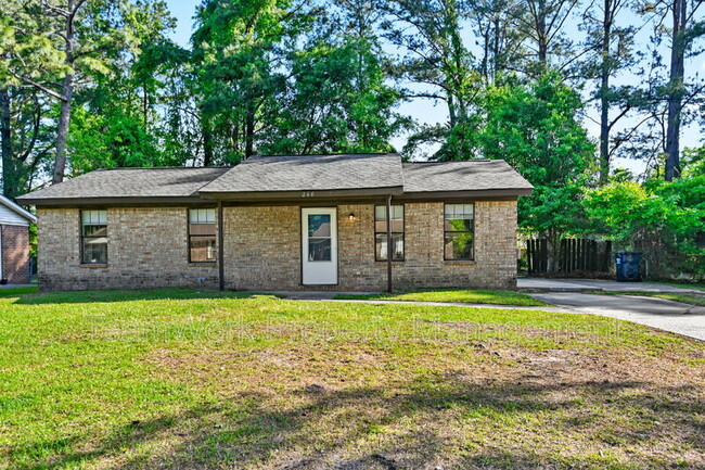 Primary Photo - 260 Dorchester Manor Blvd