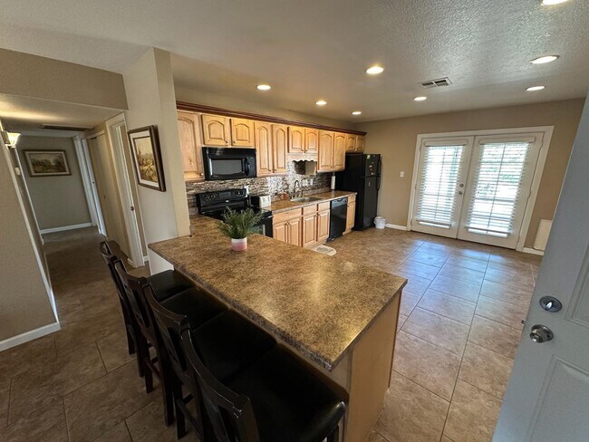 Building Photo - 18202 N 33rd Ave