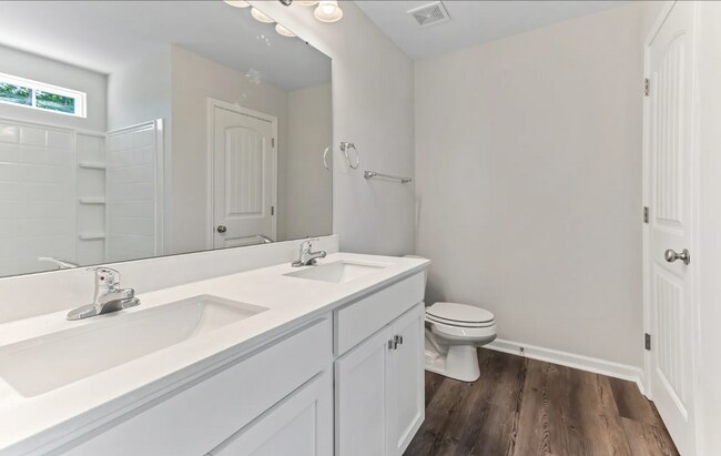 Building Photo - 235 Justify Ave