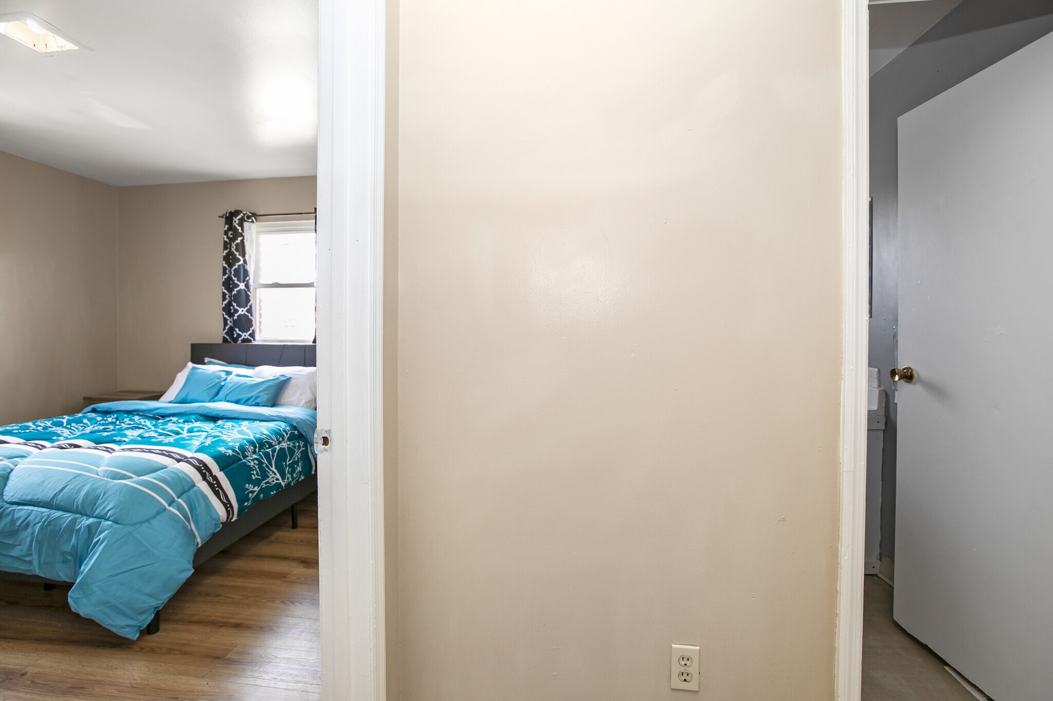 Building Photo - 3543 Otterbein Ave