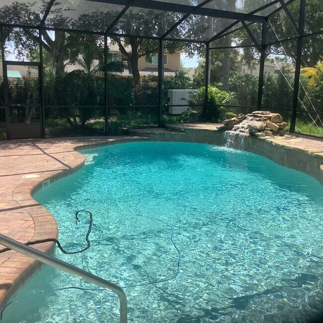Building Photo - 9543 Osprey Landing Dr
