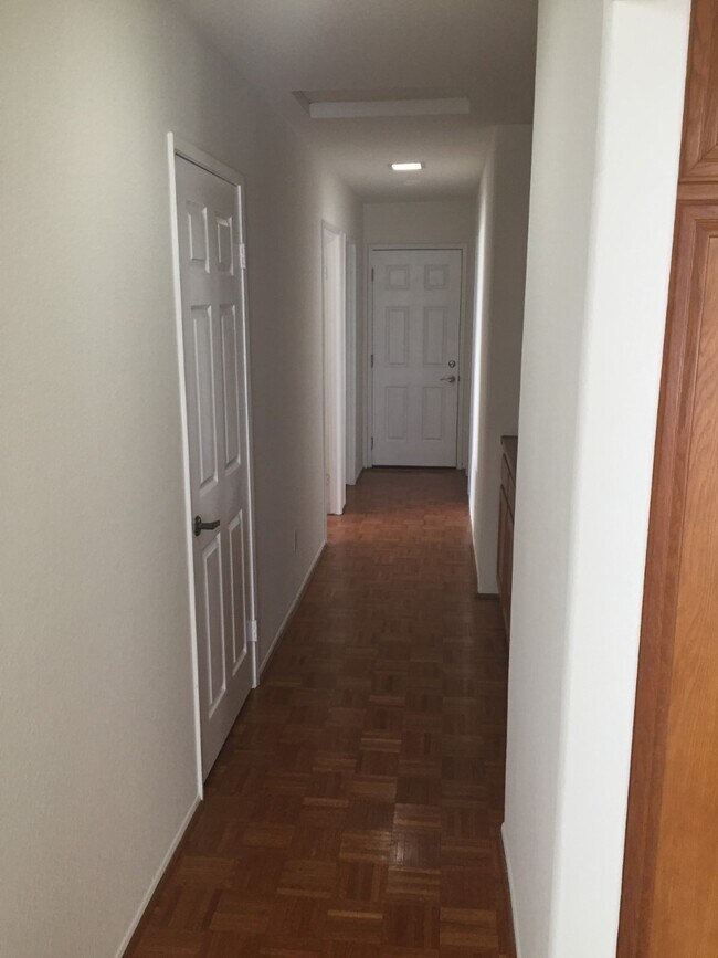 Hallway to bedrooms - 15928 Caminito Aire Puro