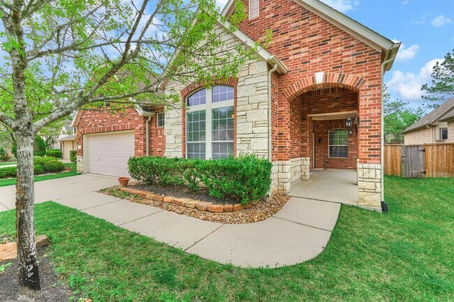 Building Photo - 6 Jester Oaks Pl