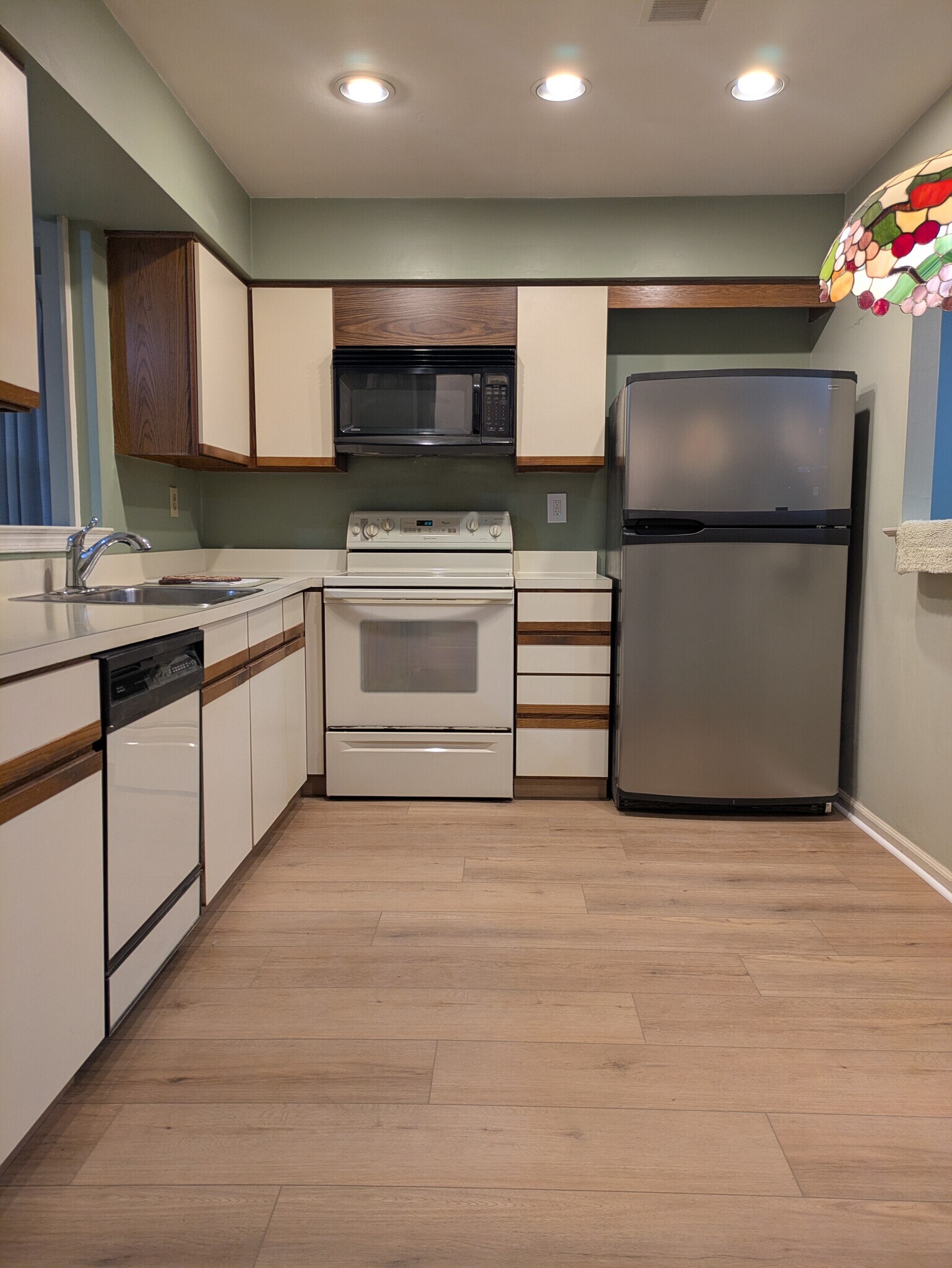 Building Photo - 114 Neyland Ct