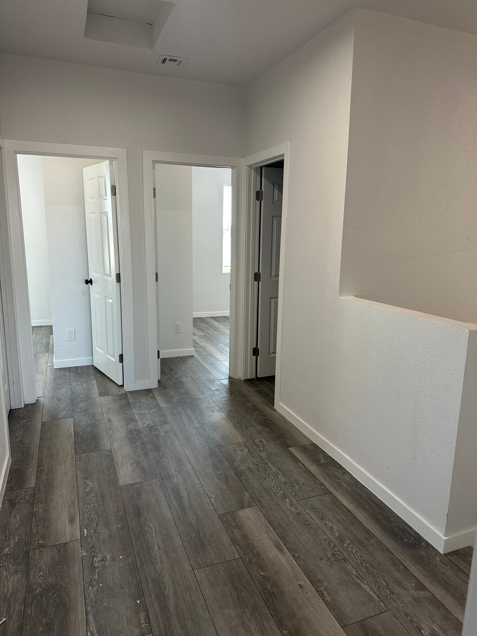 Building Photo - 16049 S Yava Rd