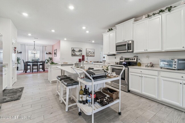 Building Photo - 84651 Balsam Ct