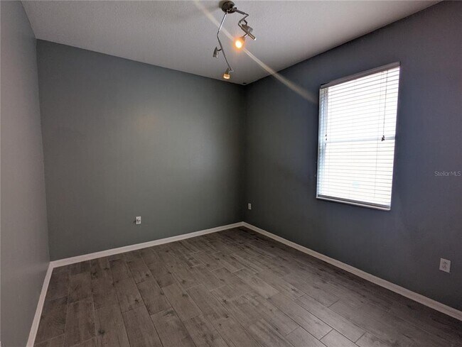 Building Photo - 17527 Balmaha Dr