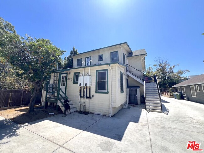 Building Photo - 1828 S Gramercy Pl