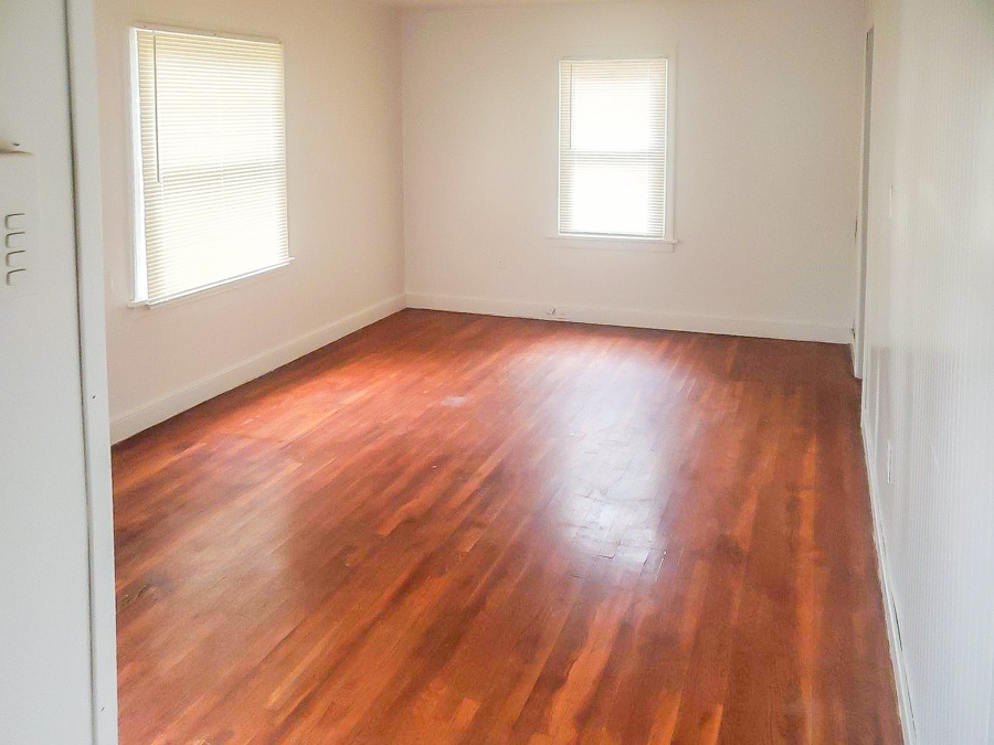 Building Photo - 2916 Lynhaven Ave