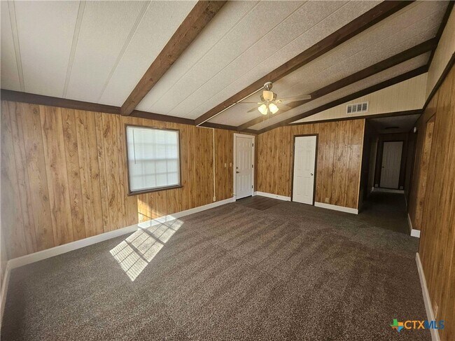 Building Photo - 1510 Karen Dr