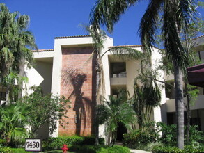 Building Photo - 7460 La Paz Blvd