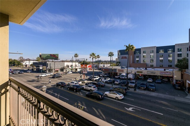 Building Photo - 268 Caruso Ave