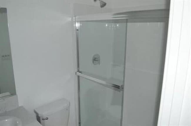 Building Photo - 2447 Quesada Dr