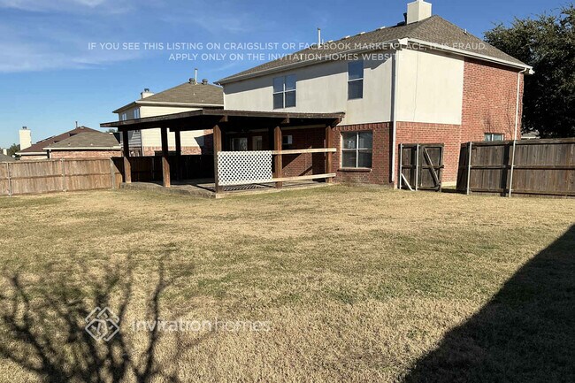 Building Photo - 1001 Windsor Ln