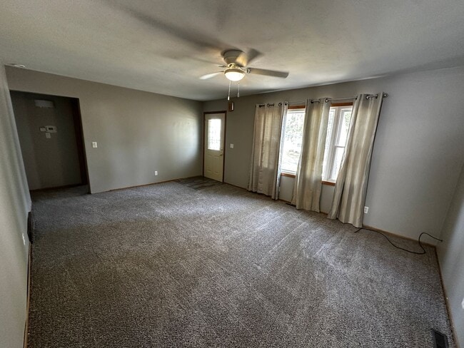 Building Photo - LaVista Charmer