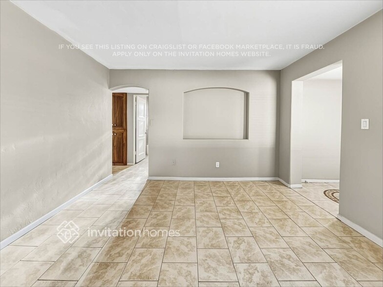 Building Photo - 525 W 6th Dr