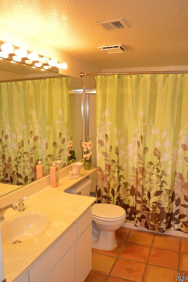 Building Photo - Mesquite Country Club, Ground Floor , Furn...