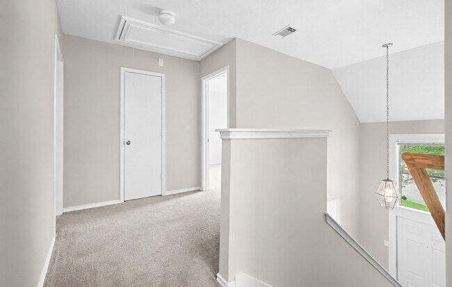 Building Photo - 6 Orion Star Ct