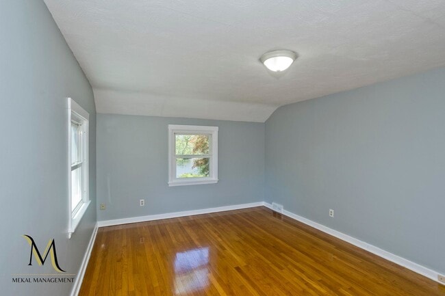 Building Photo - COMING SOON! Waterfront Single Family Home for Rent!
