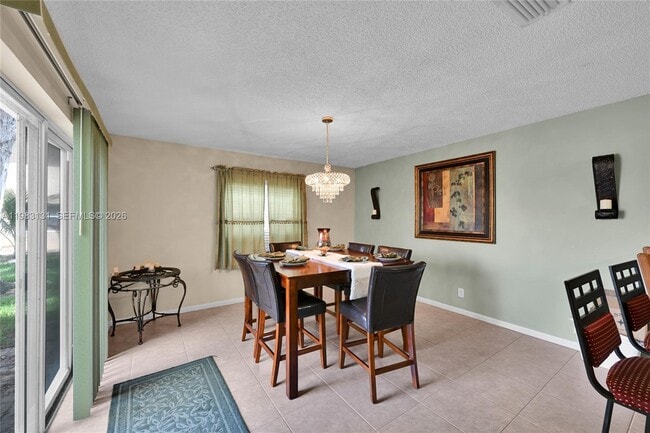 Building Photo - 6767 Duval Ave