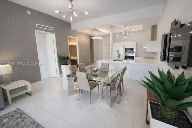 Building Photo - 250 Sunny Isles Blvd