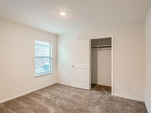 Building Photo - 2310 Hankinson Ln