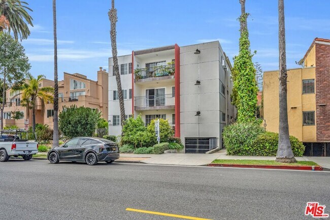 Primary Photo - 1014 4th St