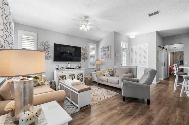 Building Photo - 1014 Radison Lake Ct