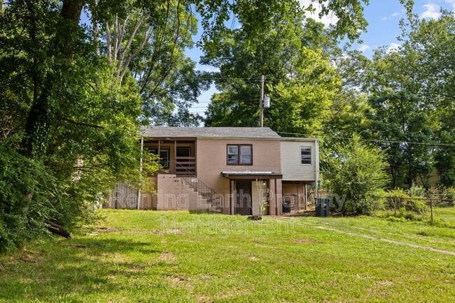 Building Photo - 1504 35th Street Ensley