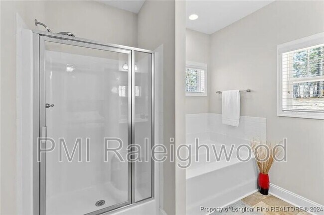 Building Photo - 1245 Whitney Dr