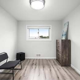 Building Photo - 5201 Banks Pl NE