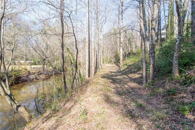 Building Photo - 4031 River Ridge Chase