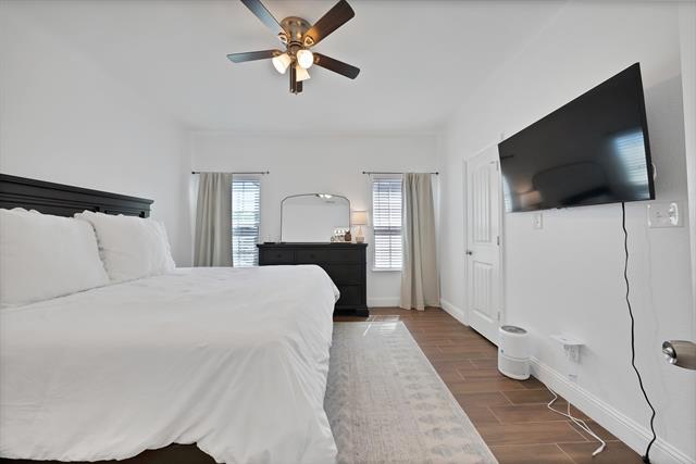 Building Photo - 3015 Columbus Ave