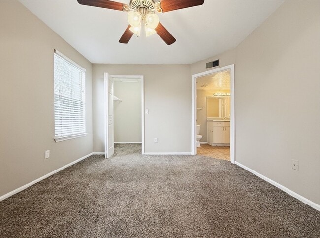 Building Photo - 2/2 Condo in Park Central, Millenia Area, Orlando